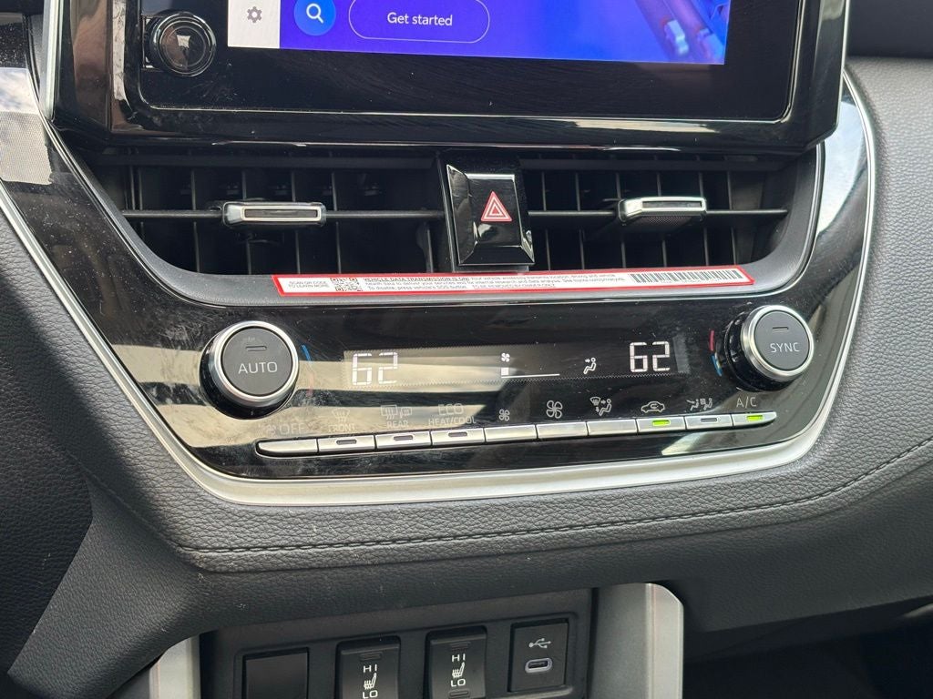 2025 Toyota Corolla Cross XLE