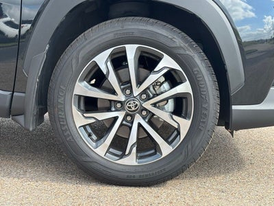 2025 Toyota Corolla Cross XLE
