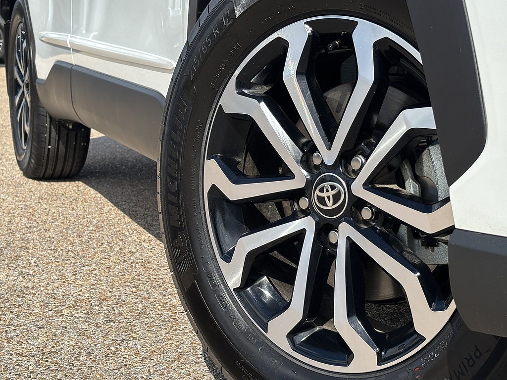 2026 Toyota Corolla Cross SE
