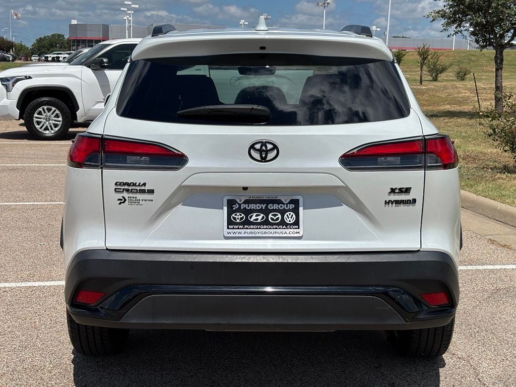 2023 Toyota Corolla Cross Hybrid XSE