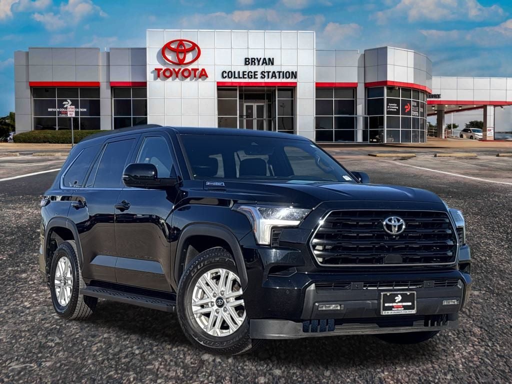 2025 Toyota Sequoia SR5