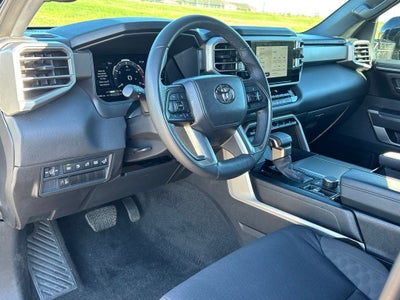 2025 Toyota Sequoia SR5