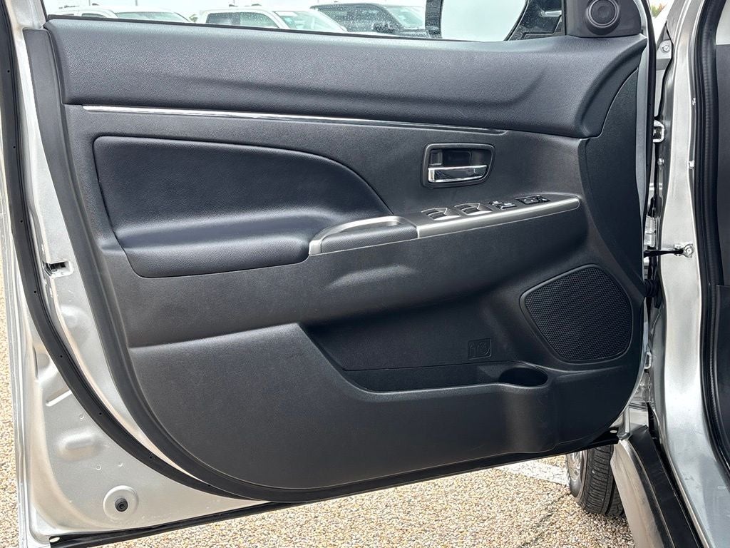 2025 Mitsubishi Outlander Sport 2.0 ES