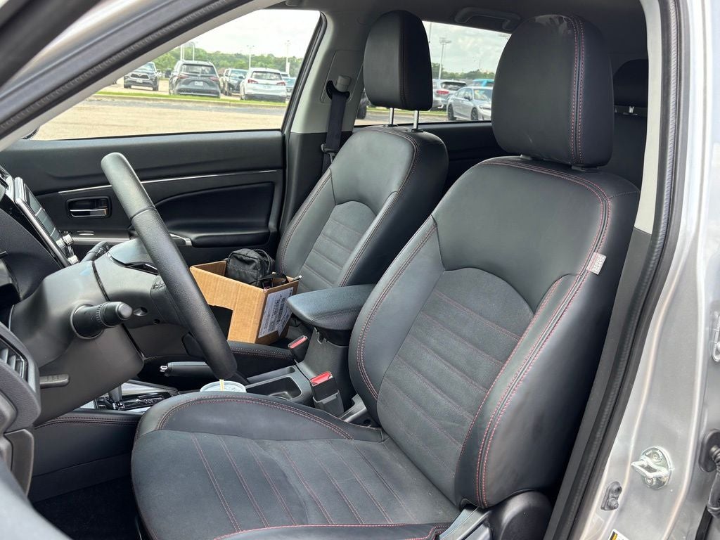 2025 Mitsubishi Outlander Sport 2.0 ES