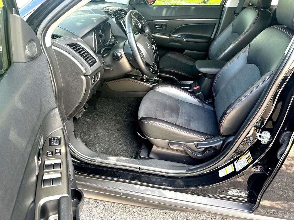 2024 Mitsubishi Outlander Sport 2.0 ES