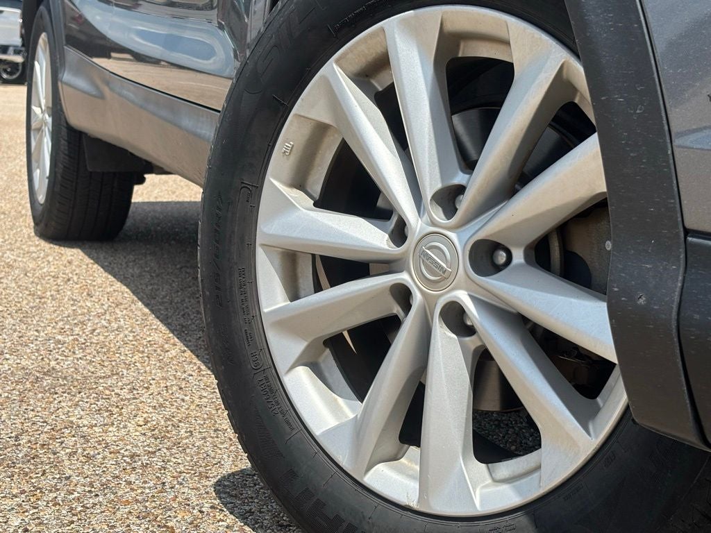 2017 Nissan Rogue Sport SV