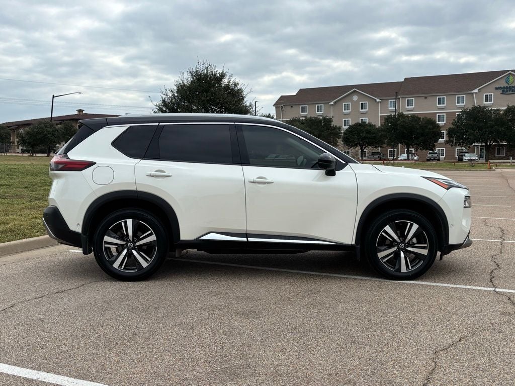 2021 Nissan Rogue Platinum