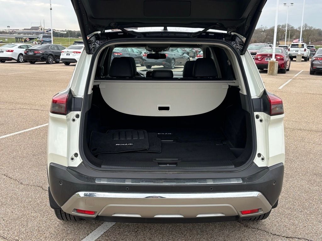 2021 Nissan Rogue Platinum