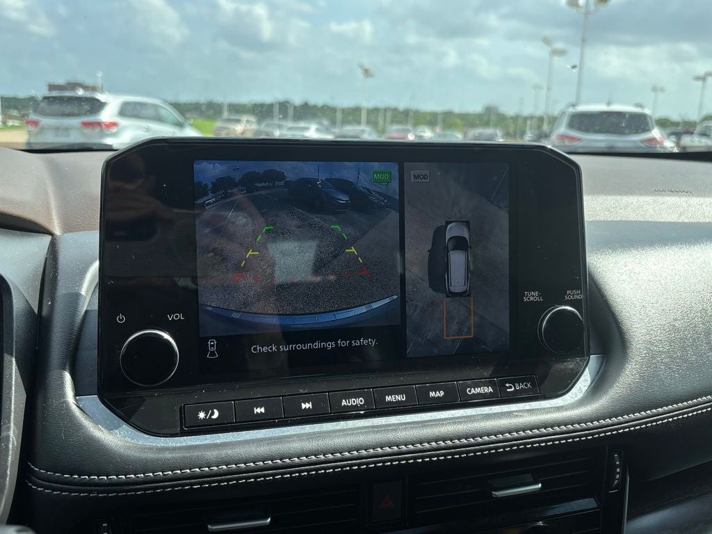 2023 Nissan Rogue Platinum