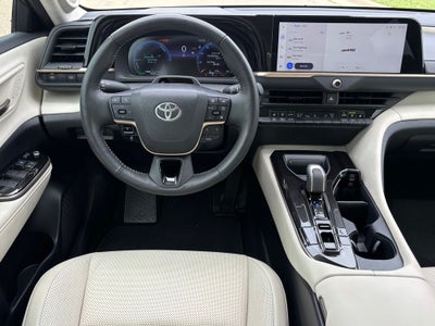 2025 Toyota Crown Limited