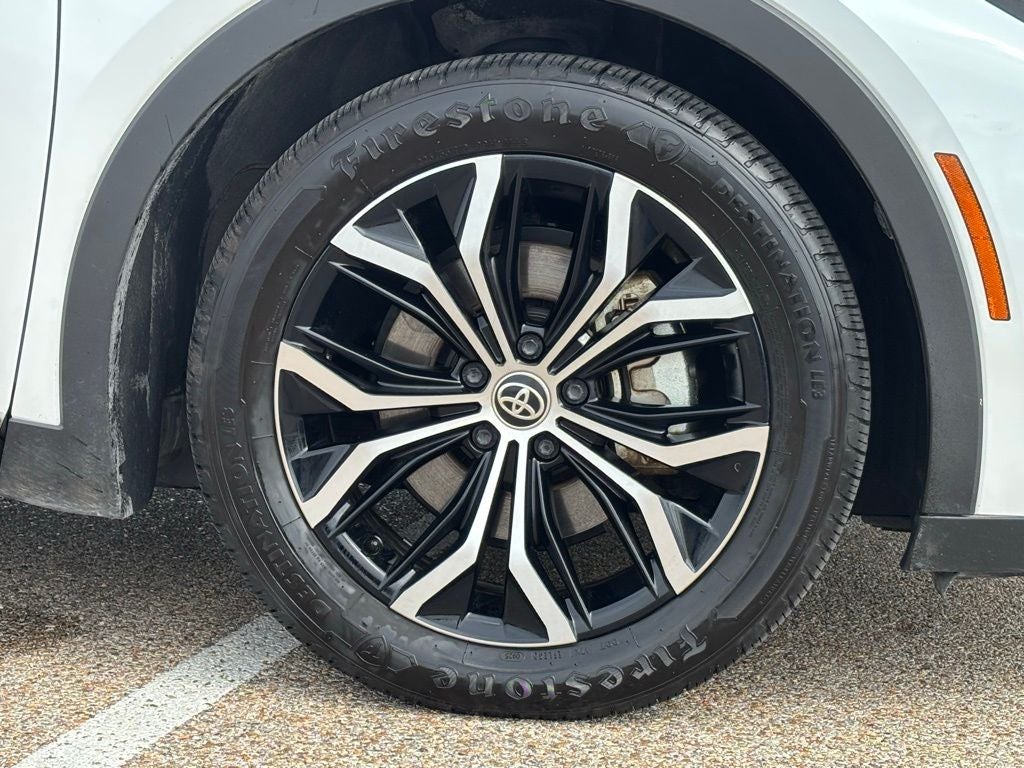 2024 Toyota Crown XLE