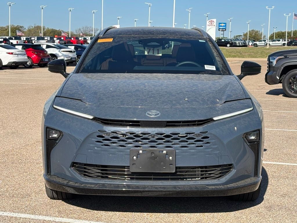 2025 Toyota Crown Signia Limited