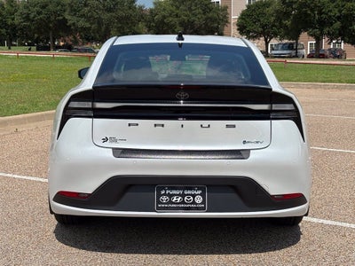 2026 Toyota Prius Plug-In Hybrid SE
