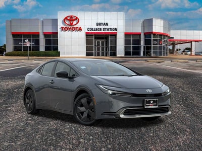 2025 Toyota Prius Plug-In Hybrid SE