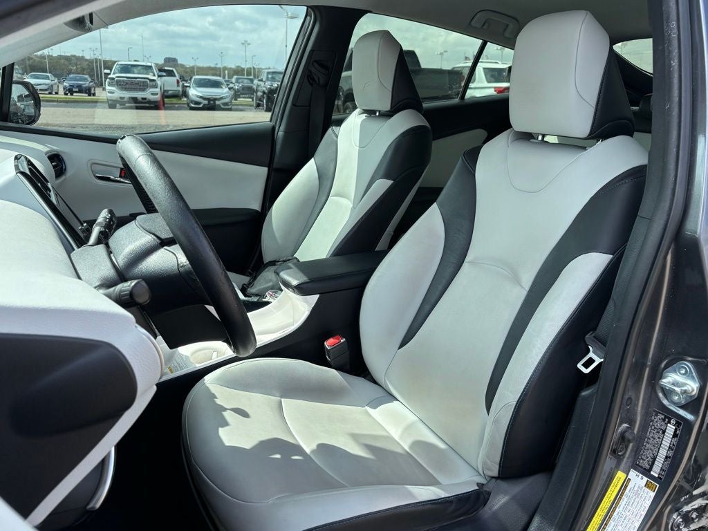 2017 Toyota Prius Four Touring