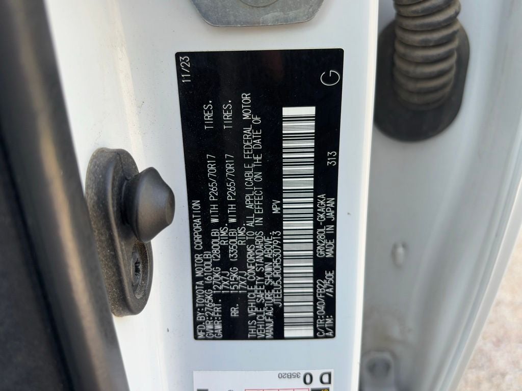 2024 Toyota 4Runner SR5