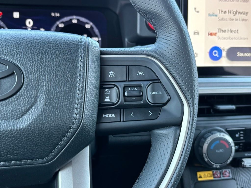 2025 Toyota 4Runner i-FORCE MAX Hybrid TRD Off Road Premium