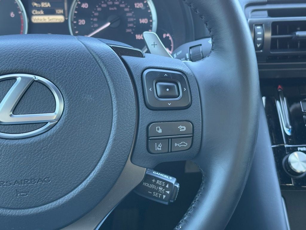 2024 Lexus IS 300