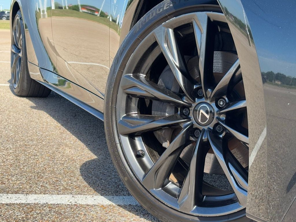 2024 Lexus IS 300