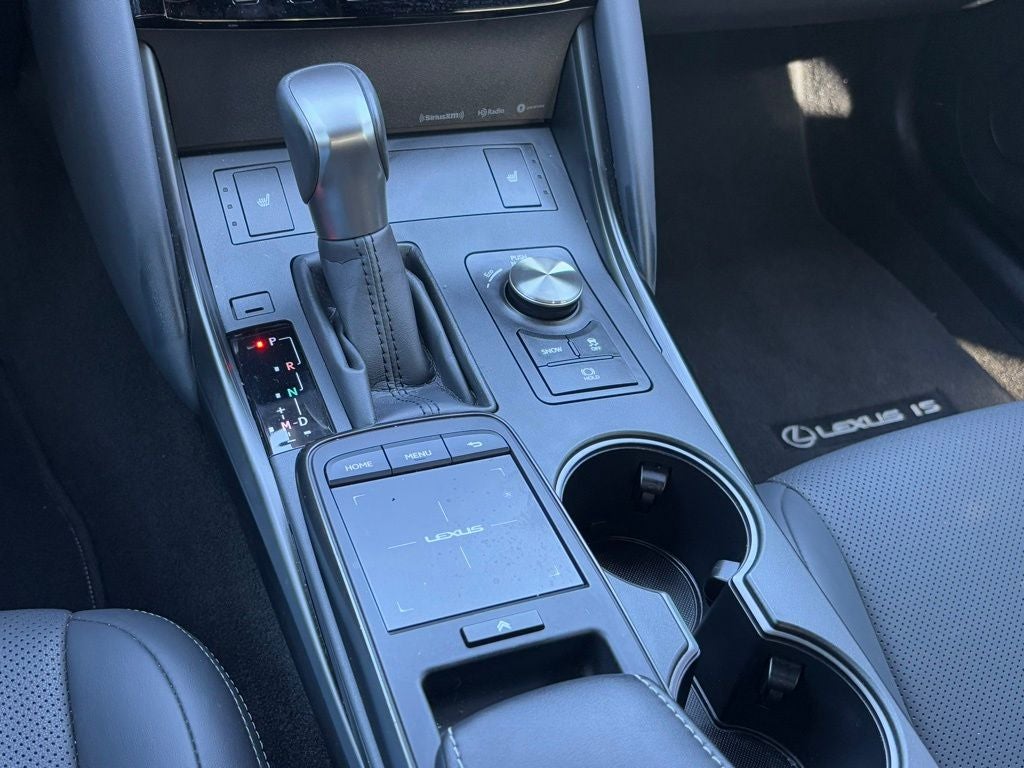 2024 Lexus IS 300