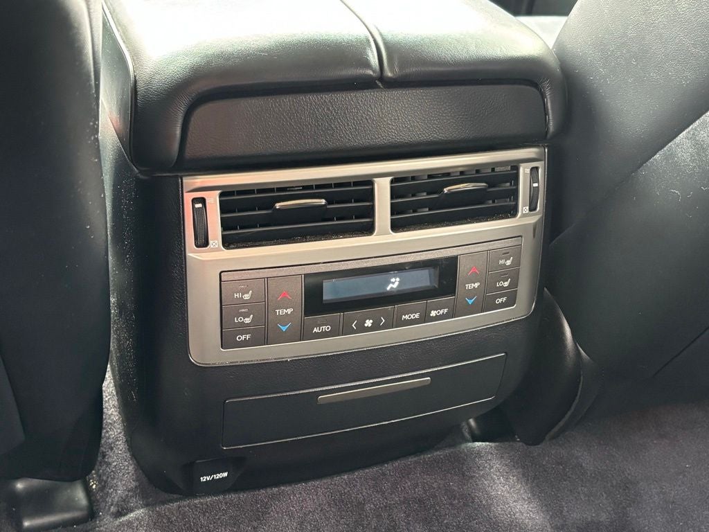 2013 Lexus LX 570