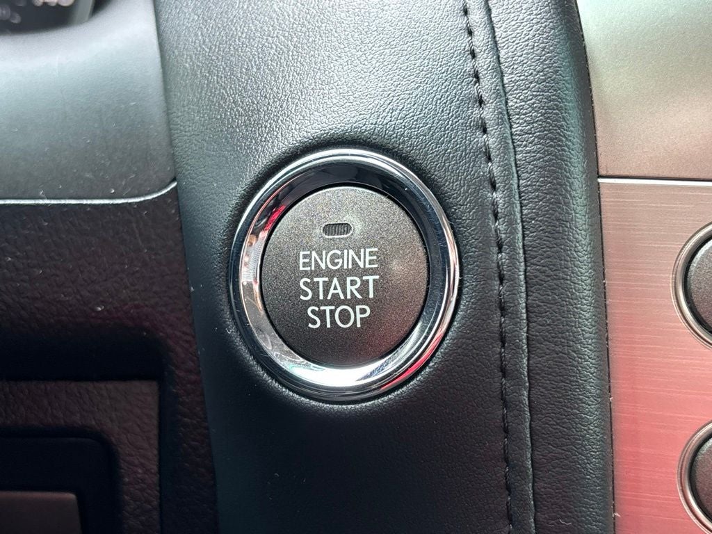 2013 Lexus LX 570