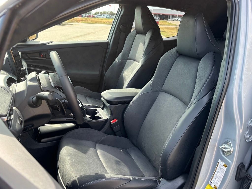 2026 Toyota C-HR XSE