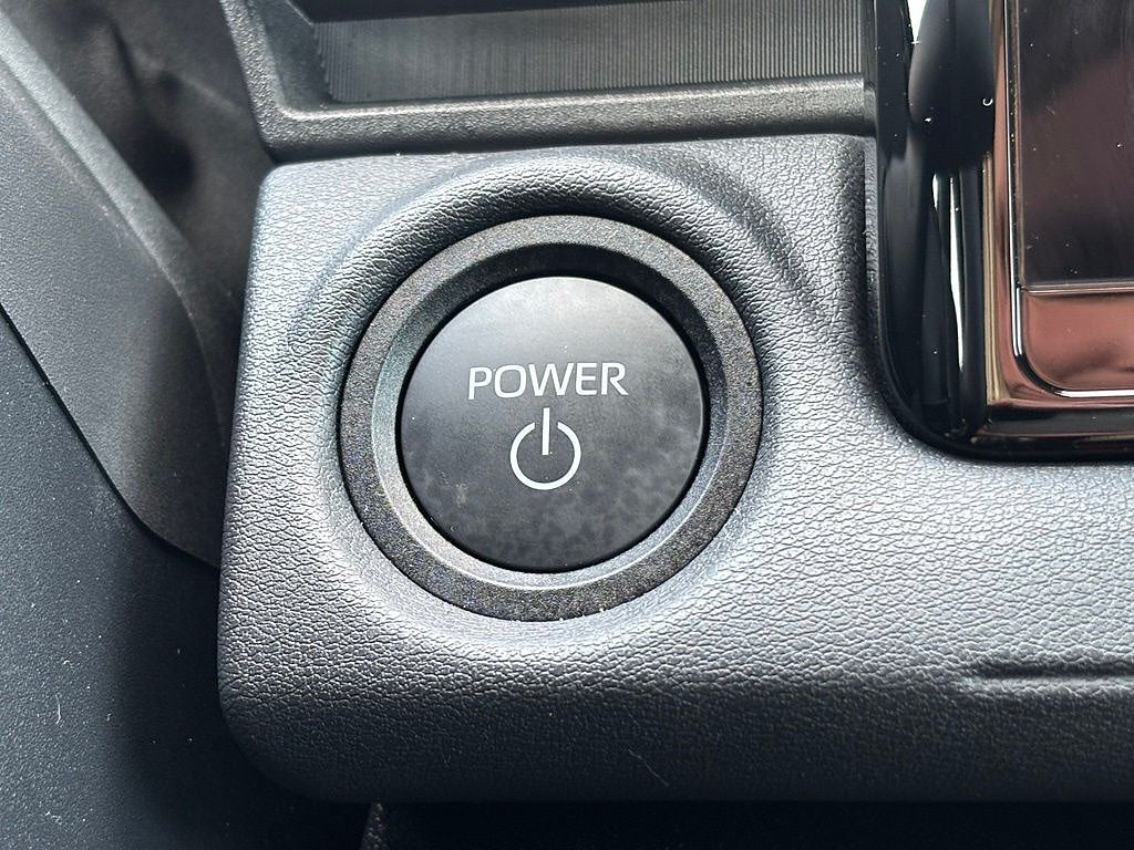 2026 Toyota C-HR XSE