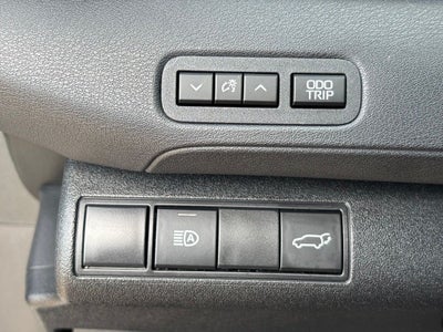 2026 Toyota C-HR XSE