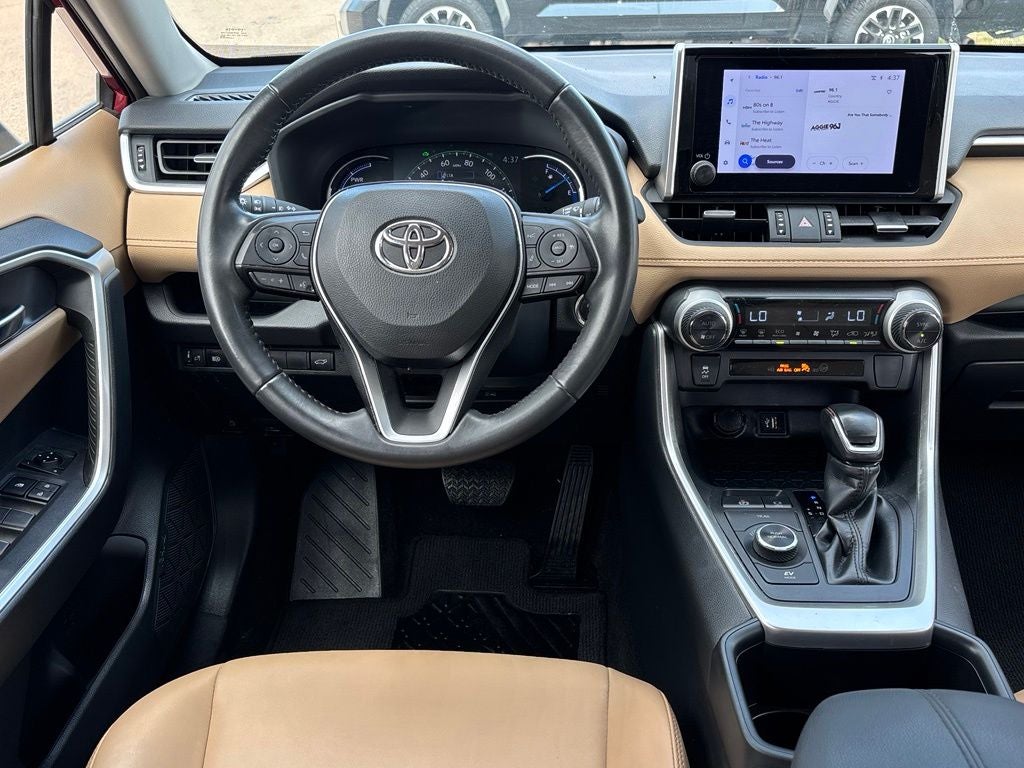 2024 Toyota RAV4 Hybrid XLE Premium