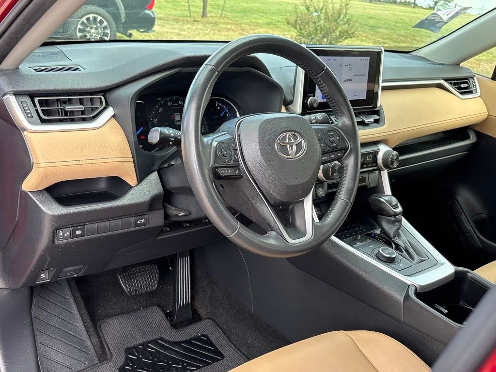 2024 Toyota RAV4 Hybrid XLE Premium