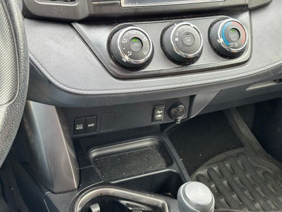 2016 Toyota RAV4 LE