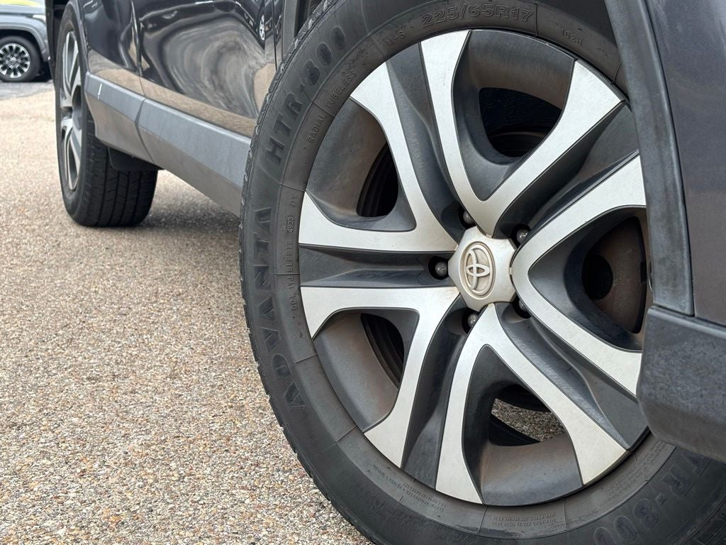 2016 Toyota RAV4 LE