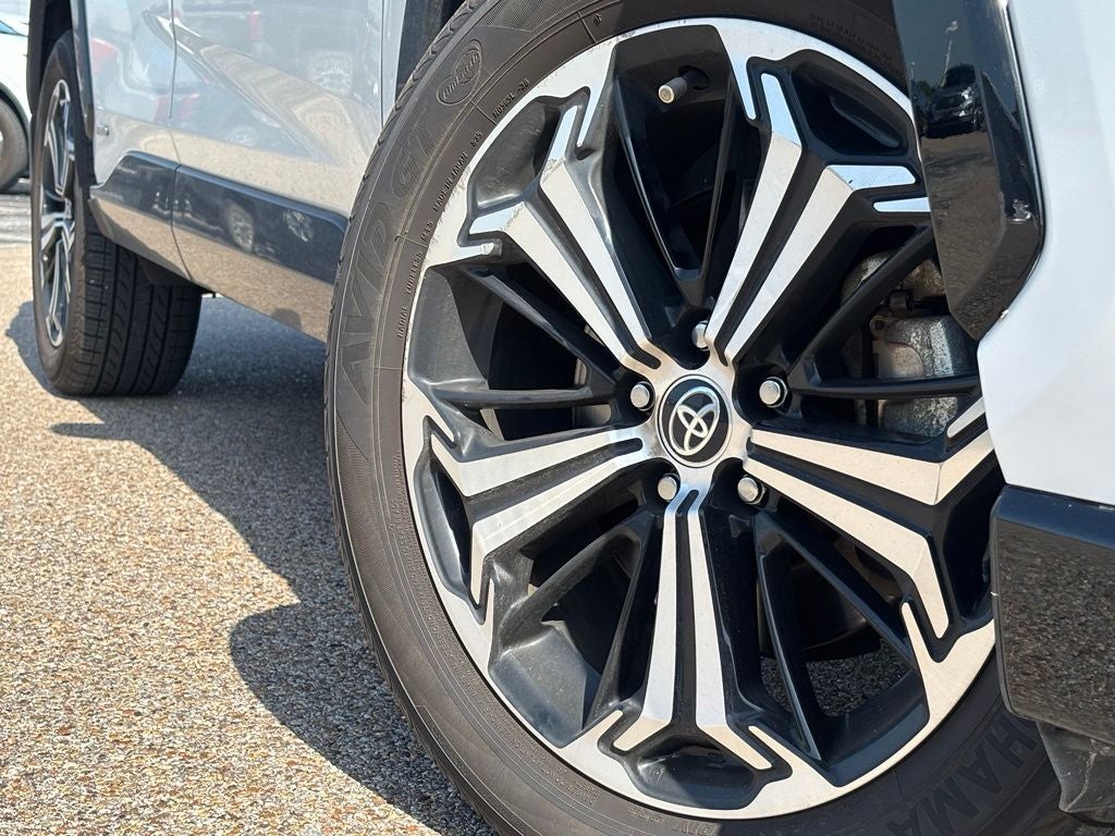 2024 Toyota RAV4 Prime XSE