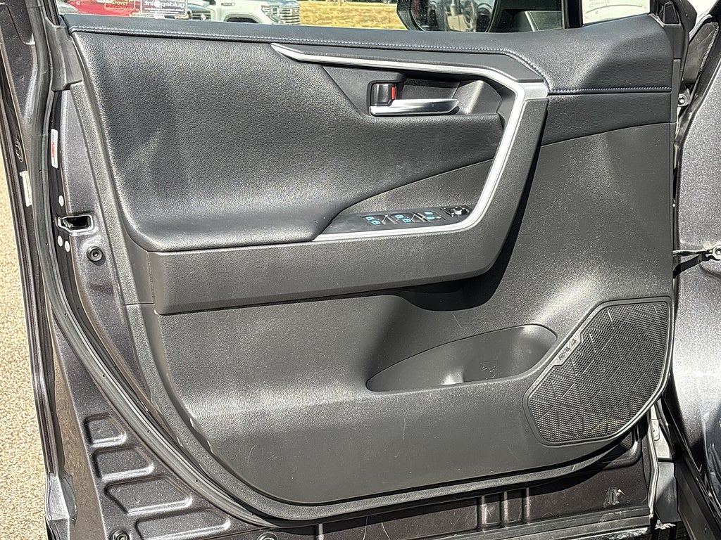 2020 Toyota RAV4 AWD XSE 4dr SUV