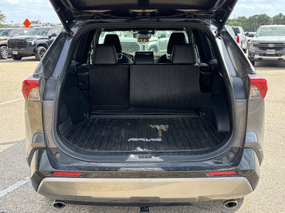 2020 Toyota RAV4 AWD XSE 4dr SUV