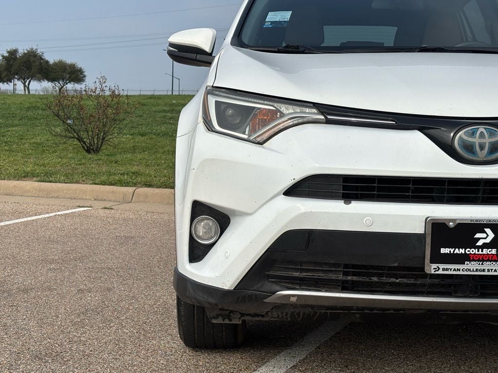 2018 Toyota RAV4 Hybrid XLE