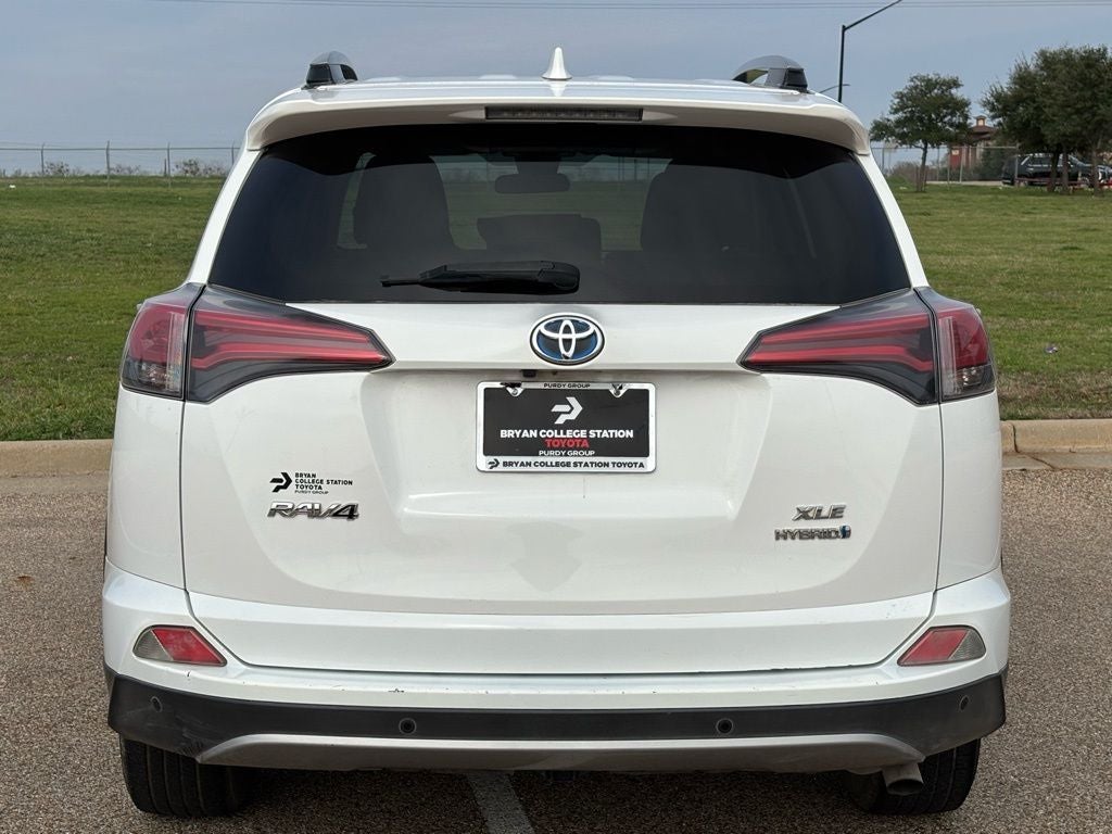 2018 Toyota RAV4 Hybrid XLE