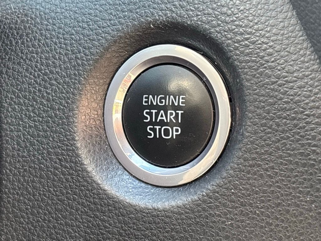 2024 Toyota Corolla Hatchback SE