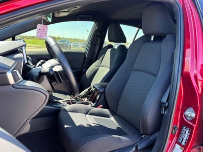 2024 Toyota Corolla Hatchback SE