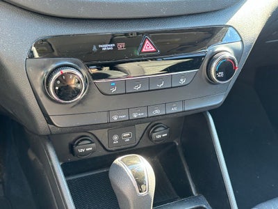 2016 Hyundai Tucson SE