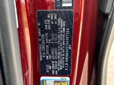 2024 Kia Carnival LX