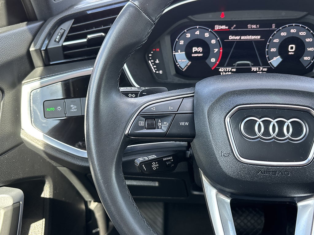 2025 Audi Q3 quattro S line Premium 45 TFSI