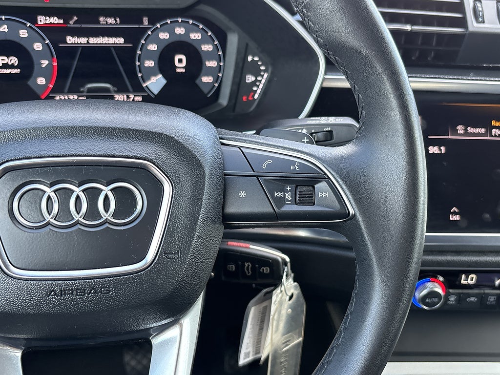 2025 Audi Q3 quattro S line Premium 45 TFSI