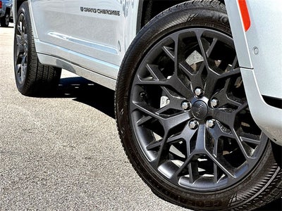 2023 Jeep Grand Cherokee L Summit