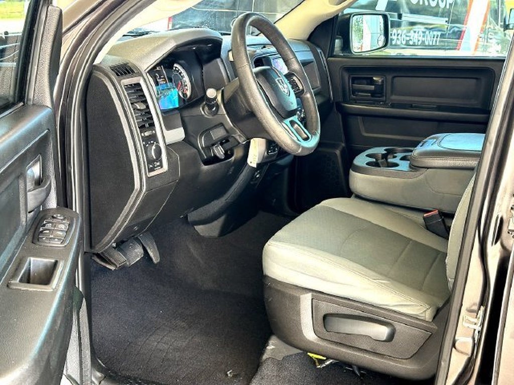 2019 RAM 1500 Classic Express