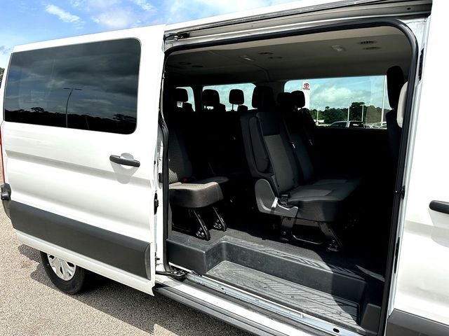 2024 Ford Transit-350 XLT