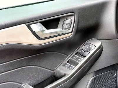 2021 Ford Escape Hybrid SEL