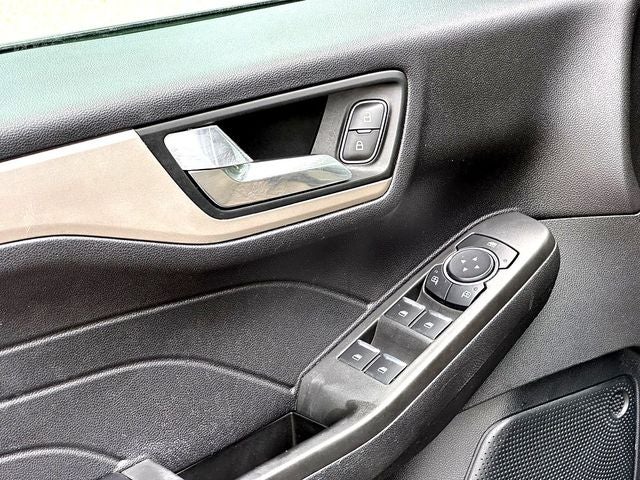 2021 Ford Escape Hybrid SEL