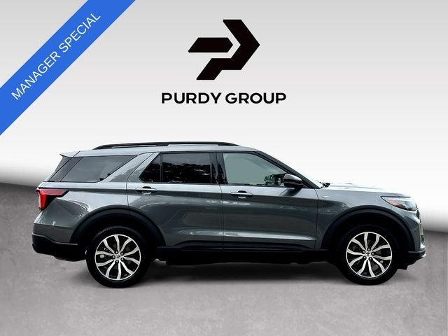 2025 Ford Explorer ST-Line